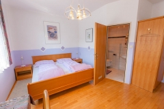 Gasthaus_Ogris_Dreibettzimmer_2